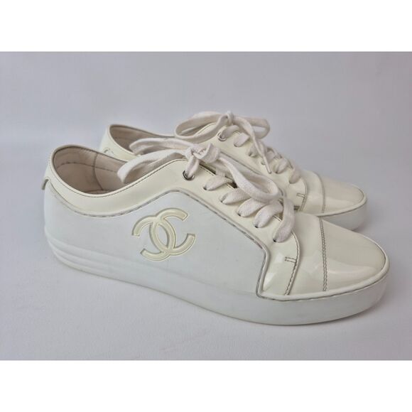 Chanel Women's Cream White Rubber Patent Leather CC Sneakers Size 37 - Picture 1 of 7